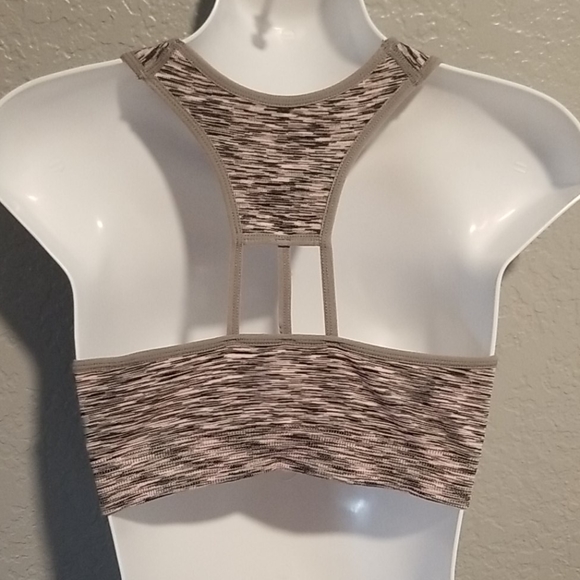 Bundle of Two Bras - Picture 7 of 9